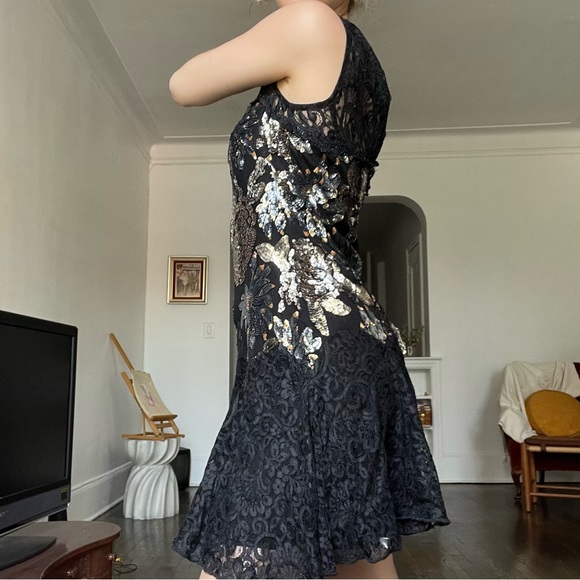 Nicole Miller Mini Dress - Picture 2 of 3